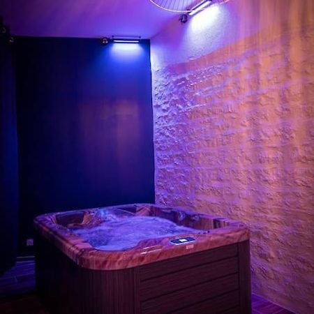 Love Room Spa Privatif Villefranche-sur-Saône المظهر الخارجي الصورة