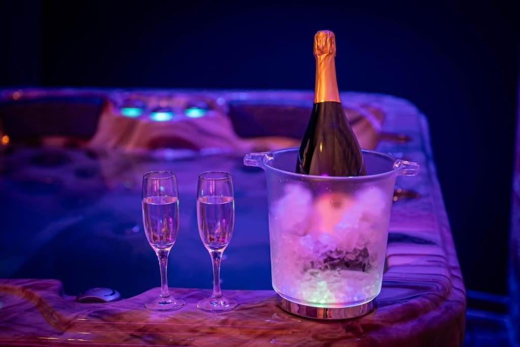 Love Room Spa Privatif Villefranche-sur-Saône المظهر الخارجي الصورة