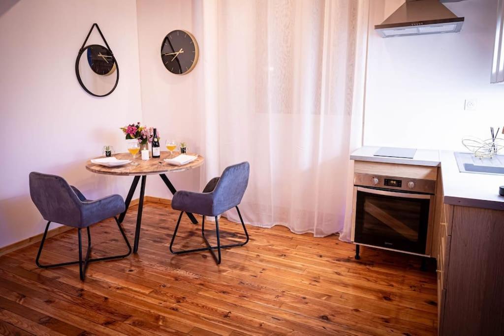 Love Room Spa Privatif Villefranche-sur-Saône المظهر الخارجي الصورة