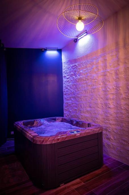 Love Room Spa Privatif Villefranche-sur-Saône المظهر الخارجي الصورة